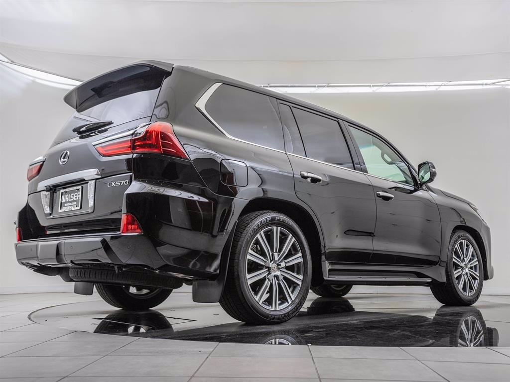 Lexus lx luxury